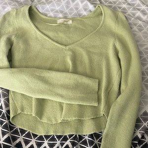 light green v neck crop top
